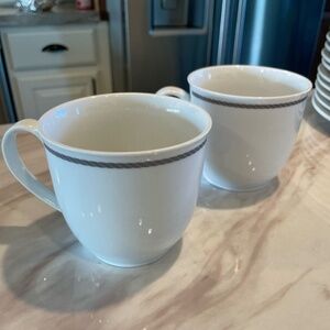 SET OF 2 LANDS' END PORCELAIN COFFEE/HOT CHOCOLATE MUGS